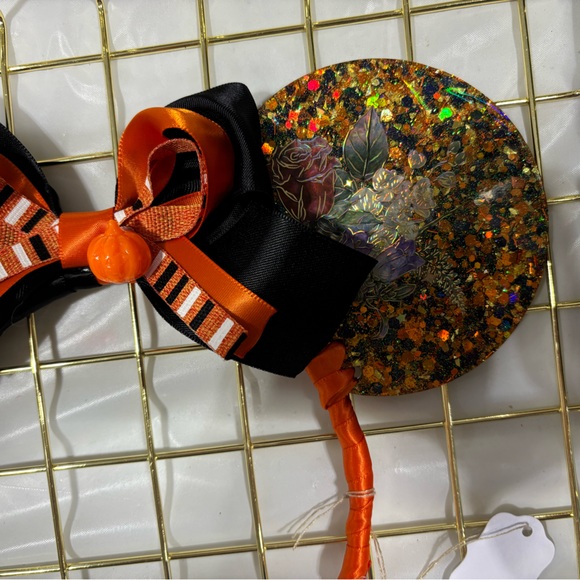 Resin Halloween ears - Picture 2 of 3
